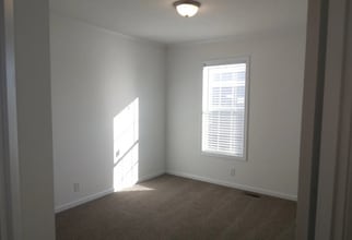 37415 Grain View Ln in Lenox, MI - Foto de edificio - Building Photo