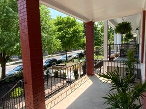 230 R St NE in Washington, DC - Building Photo - Building Photo