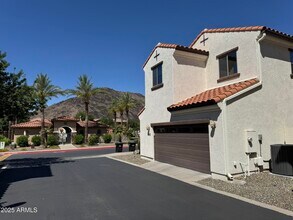 26023 N 53rd Dr in Phoenix, AZ - Building Photo - Building Photo