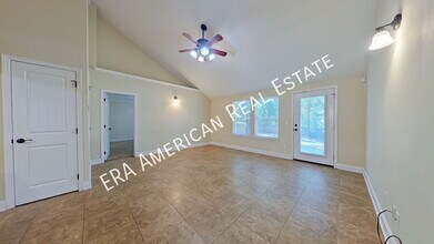 415 John King Rd in Crestview, FL - Building Photo - Building Photo
