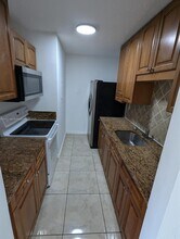 1162 Lake Terry Dr in West Palm Beach, FL - Building Photo - Building Photo