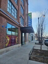 2101 S Wabash Ave in Chicago, IL - Building Photo