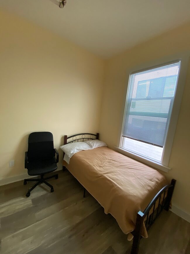 property at 1449 Powell St