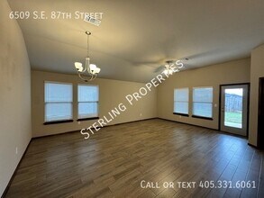 6509 SE 87th St in Oklahoma City, OK - Foto de edificio - Building Photo
