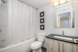 177 Hopewell Av in Ottawa, ON - Building Photo - Building Photo