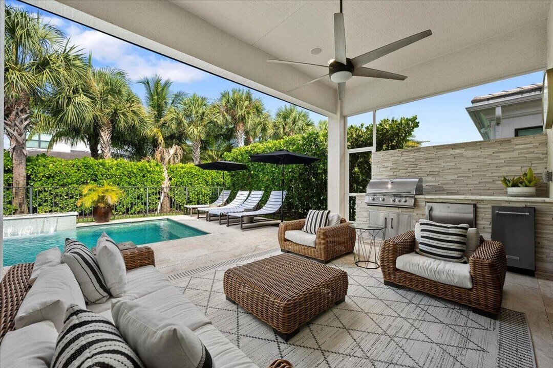 13113 Faberge Pl in Palm Beach Gardens, FL - Building Photo