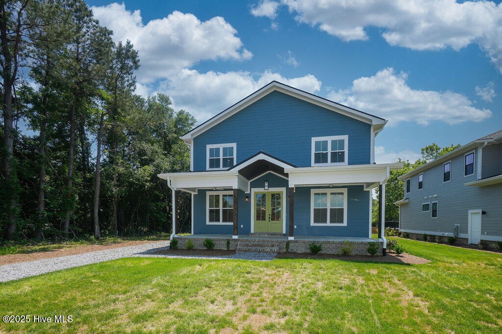 476 Yadkin Rd in Southern Pines, NC - Building Photo