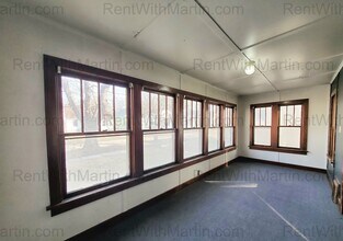 229 Linden Ave in Waterloo, IA - Building Photo - Building Photo