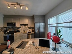 50 Derby St in Somerville, MA - Building Photo - Building Photo