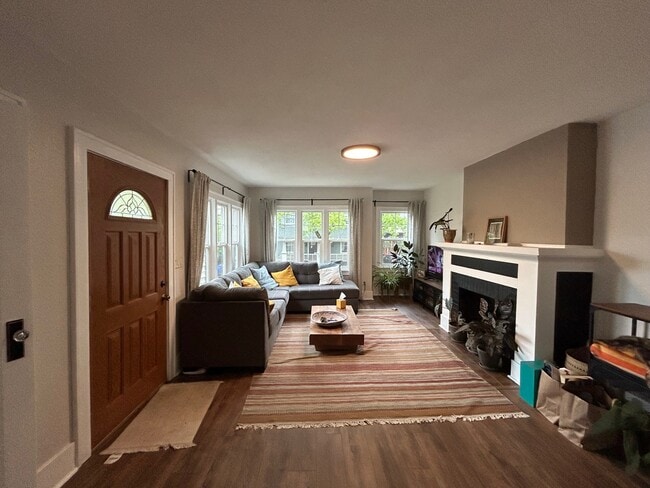 1222 SE 23rd Ave, Unit 1222 in Portland, OR - Building Photo - Building Photo