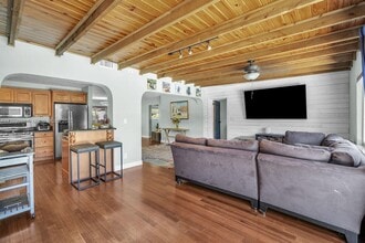 223 NE 17th Ave in Pompano Beach, FL - Building Photo - Building Photo