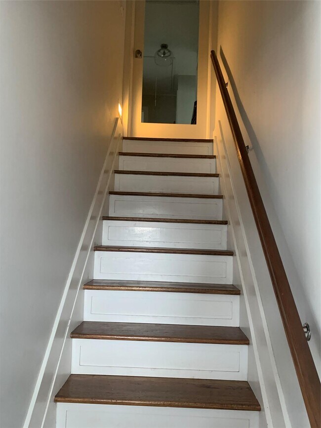 109 Mitchell Ave in Long Beach, NY - Building Photo - Building Photo
