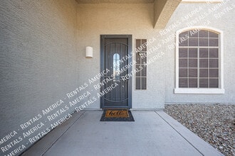 4429 W Paseo Way in Phoenix, AZ - Building Photo - Building Photo