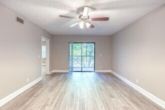 230 SE 10th St in Delray Beach, FL - Building Photo - Building Photo