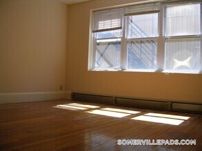 402 Highland Ave in Somerville, MA - Building Photo - Building Photo