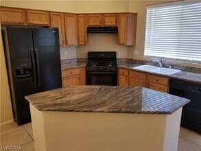 9524 Cabot Falls Ave in Las Vegas, NV - Building Photo - Building Photo