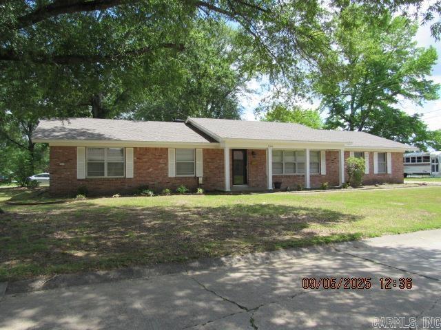 1306 Bellemeade Dr in Conway, AR - Building Photo
