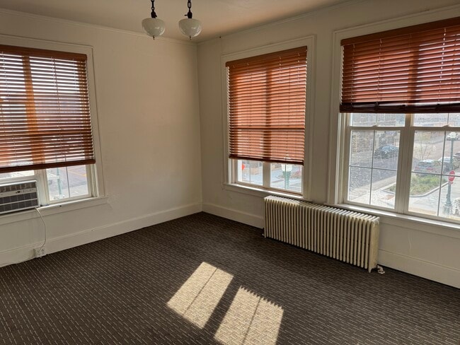 property at 400 N Main St
