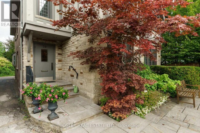 20 Coulson Ave in Toronto, ON - Building Photo - Building Photo