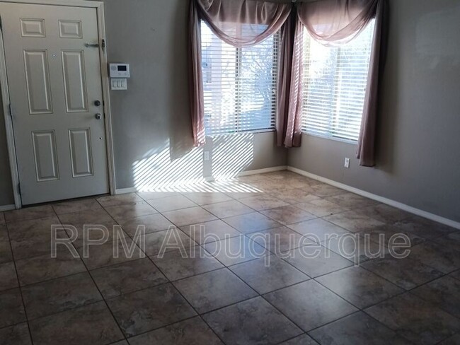 11027 Maravillas Dr NW in Albuquerque, NM - Building Photo - Building Photo