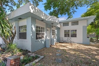 1831 Juno Rd in North Palm Beach, FL - Building Photo - Building Photo