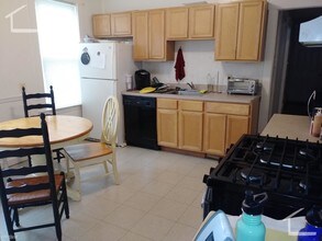 9 Gardner Terrace-Unit -# C3 in Boston, MA - Building Photo - Building Photo