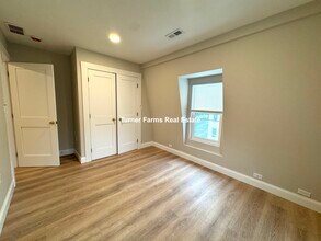 74 Washington St, Unit 8 in Medford, MA - Foto de edificio - Building Photo