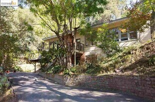 1940 Gouldin Rd in Oakland, CA - Building Photo