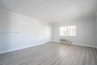 320 84th St in Miami Beach, FL - Building Photo - Building Photo