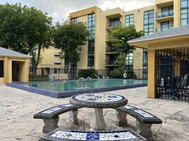 11790 SW 18th St, Unit 107-3 in Miami, FL - Building Photo