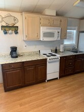 2580 NE Indian River Dr in Jensen Beach, FL - Building Photo - Building Photo