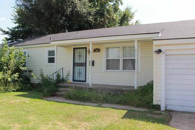 property at 318 E Jarman Dr