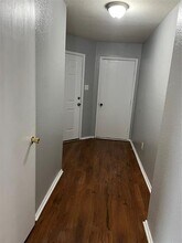6637 Meadow Way Ln in Fort Worth, TX - Building Photo - Building Photo