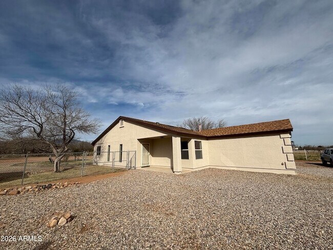 5342 S San Pedro Ave in Sierra Vista, AZ - Foto de edificio - Building Photo