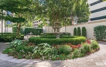 195 14th St NE in Atlanta, GA - Foto de edificio - Building Photo