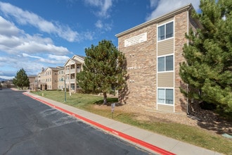 Town Centre Senior Apartments in Broomfield, CO - Building Photo - Building Photo