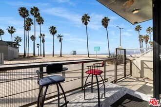 3007 Ocean Front Walk in Los Angeles, CA - Building Photo - Building Photo