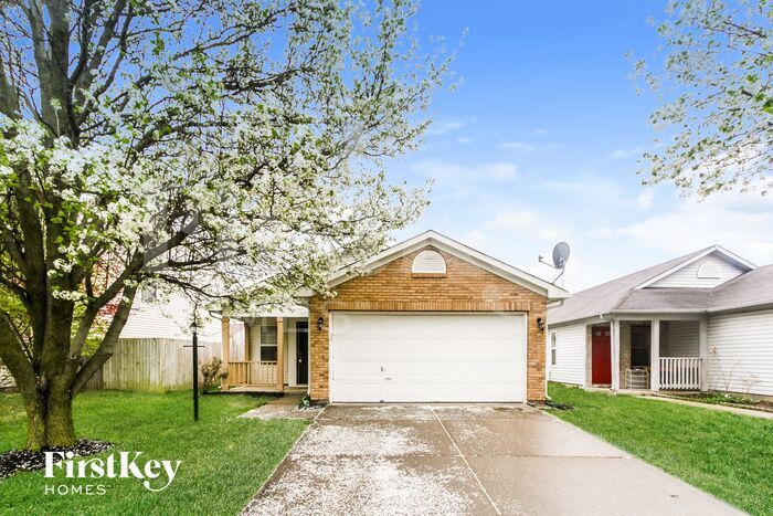 5248 Bluff View Dr in Indianapolis, IN - Building Photo