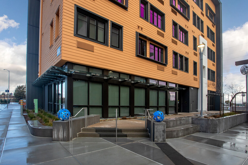 The Rollins Apartments Millbrae, CA Apartments For Rent