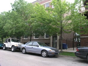 941-945 E 52nd St in Chicago, IL - Foto de edificio - Building Photo