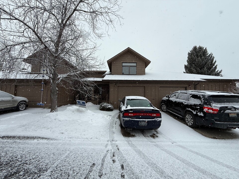 3610 3610 W Broadwater St in Bozeman, MT - Building Photo