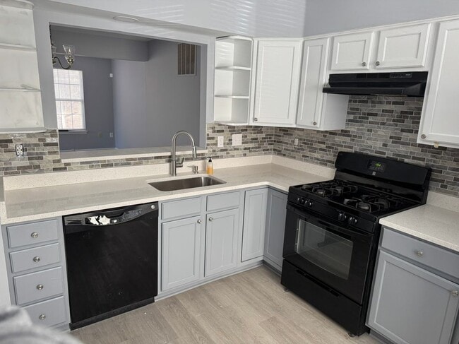 property at 11440 Dunloring Pl