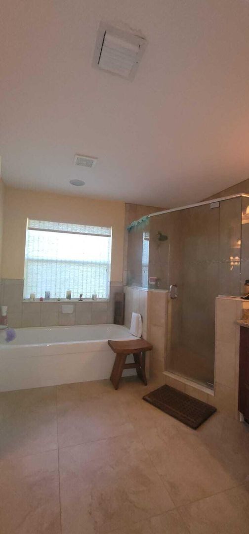 211 NE 13th Ave in Boynton Beach, FL - Building Photo - Building Photo