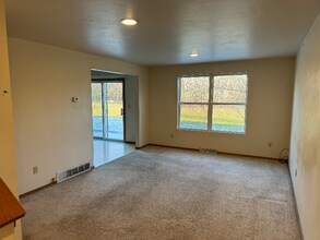 706 Parkview Rd, Unit 706 in Green Bay, WI - Foto de edificio - Building Photo