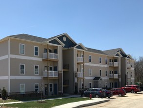 Windhurst Park Apartments in Shelbyville, KY - Building Photo - Building Photo