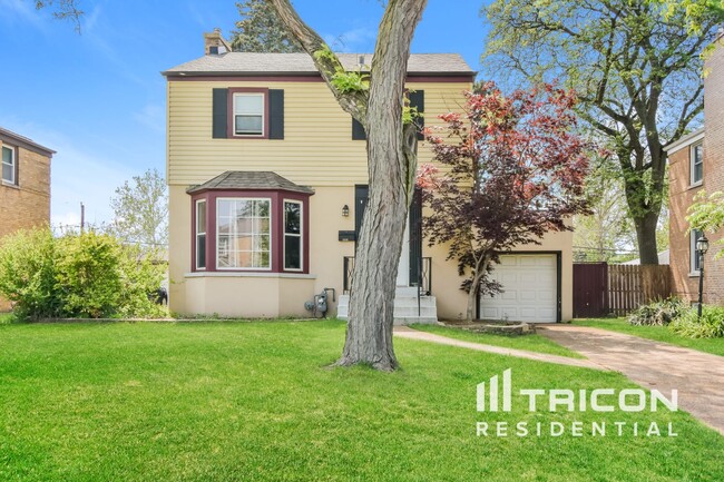 property at 2326 Kensington Ave