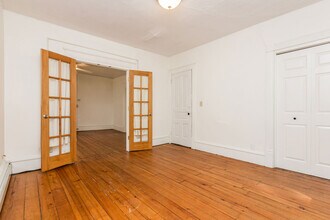 2220 30th Ave S, Unit 2220 30th Av. S. in Minneapolis, MN - Building Photo - Building Photo