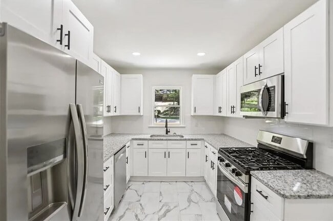 property at 1367 Pollard Dr SW