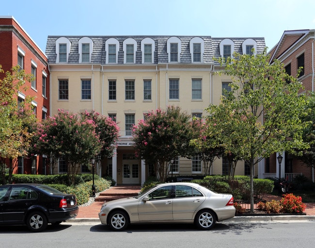 Cortland Alexandria in Alexandria, VA - Foto de edificio - Building Photo
