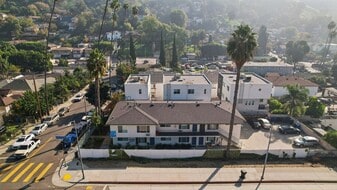 Esmeralda in Los Angeles, CA - Building Photo